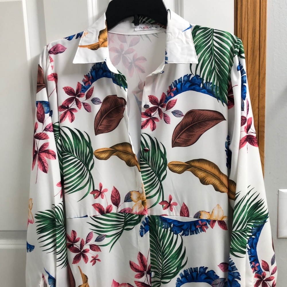 XL summer dress buttons down with belt, maxi and long sleeve